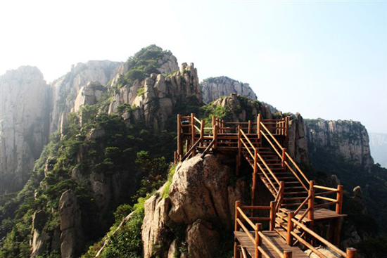 天崮山