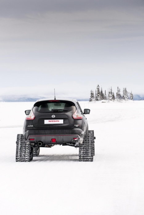 日产Juke Nismo RSnow雪地履带车
