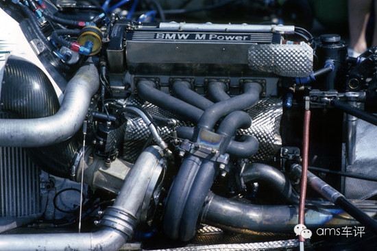 宝马1986年F1发动机：据宝马工程师测算，这台1.5升R4发动机功率高达1430马力。