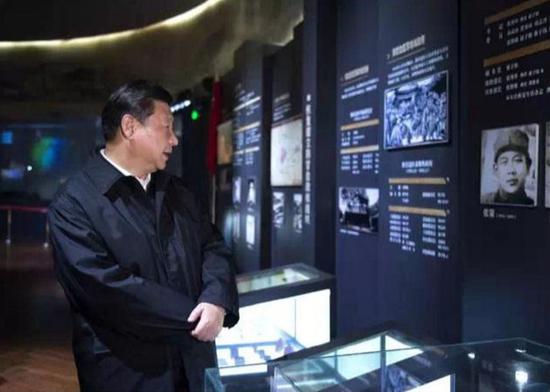 习近平赴铜川市照金镇 参观陕甘宁革命根据地