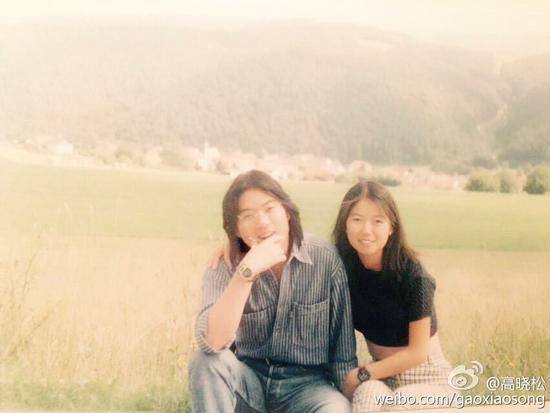 高晓松晒17年前旧照