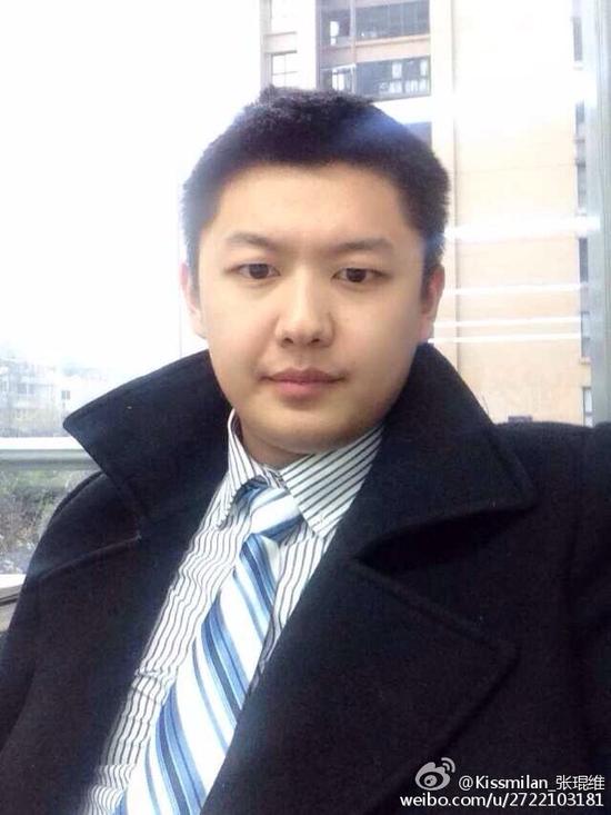 王思聪斥被富二代骂败家:没我爹我没今天