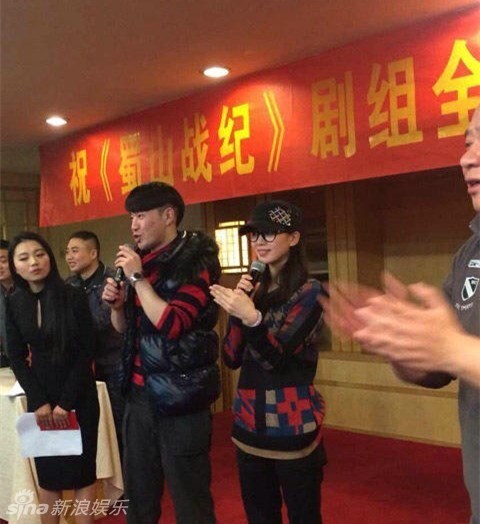 吴奇隆与剧组过年 刘诗诗发红包老板娘范|吴奇隆|刘 ...