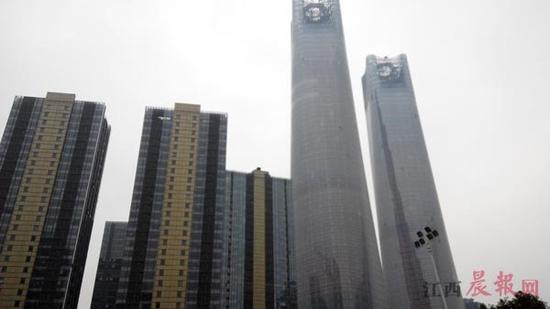 ▲南昌150米以上摩天大楼超20座。晨报记者 黄志良 图