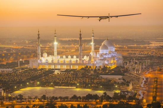 全球最大的太阳能飞机“阳光动力2号”