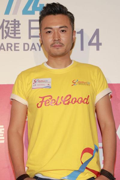 于小伟微博控诉旅行受骗 将追究法律责任|于小