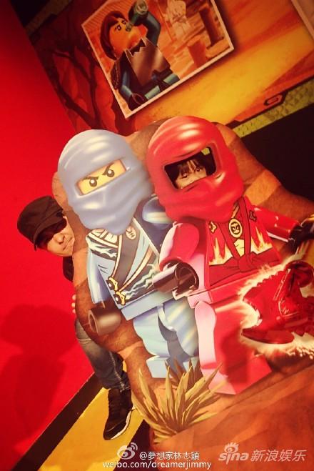 KIMI和爸爸林志颖比凶