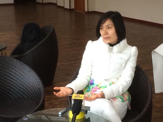 图为\<em>最美洗脚妹</em>\刘丽接受新浪<em>安徽</em>采访