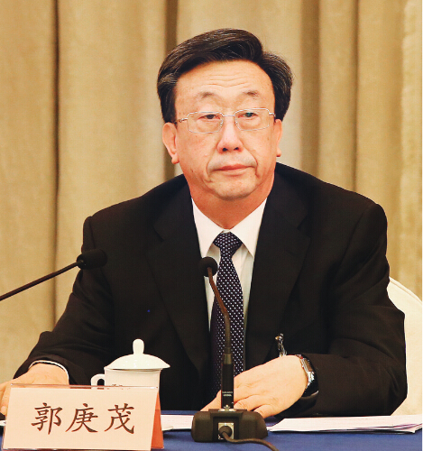 省委书记,省人大常委会主任郭庚茂被推选为河南代表团团长