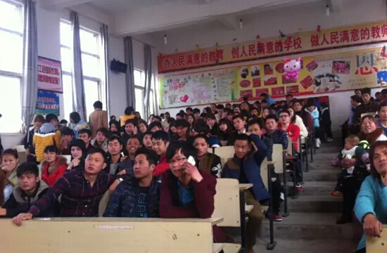 农村光棍越来越多 江西一乡镇通过相亲活动逐