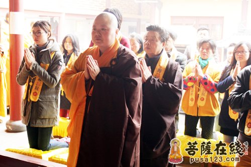 普劝大众植福修慧，信心清净