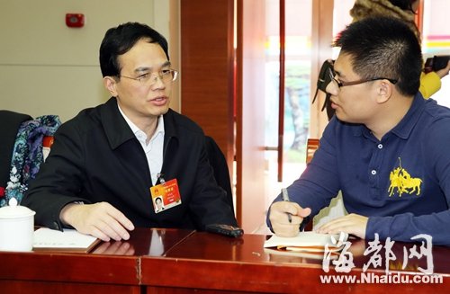 全国人大代表、南平市长林宝金昨日接受采访