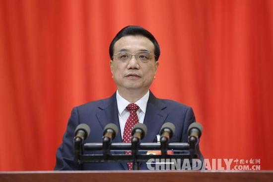 3月5日，第十二届全国人民代表大会第三次会议在北京人民大会堂开幕。国务院总理李克强作政府工作报告。（新华社记者 庞兴雷 摄）