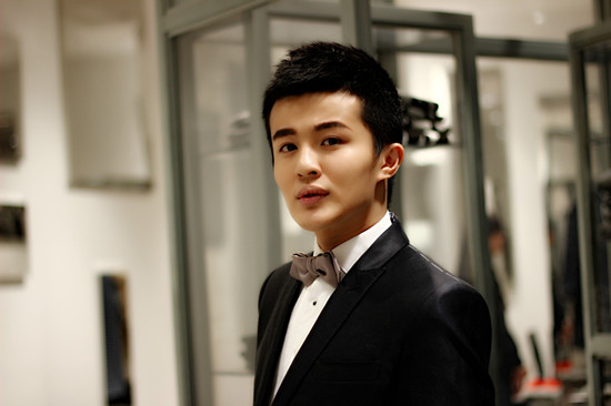 郑斯仁被封禁毒大使 呼吁行业远离毒品|郑斯仁