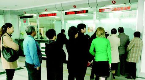 男子用儿子乳名存钱8万余元 16年后取款遭拒