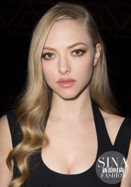 Givenchy不负众望!把钻镶在脸上才是真土豪|Givenchy|那英|水果姐_新浪时尚_新浪网