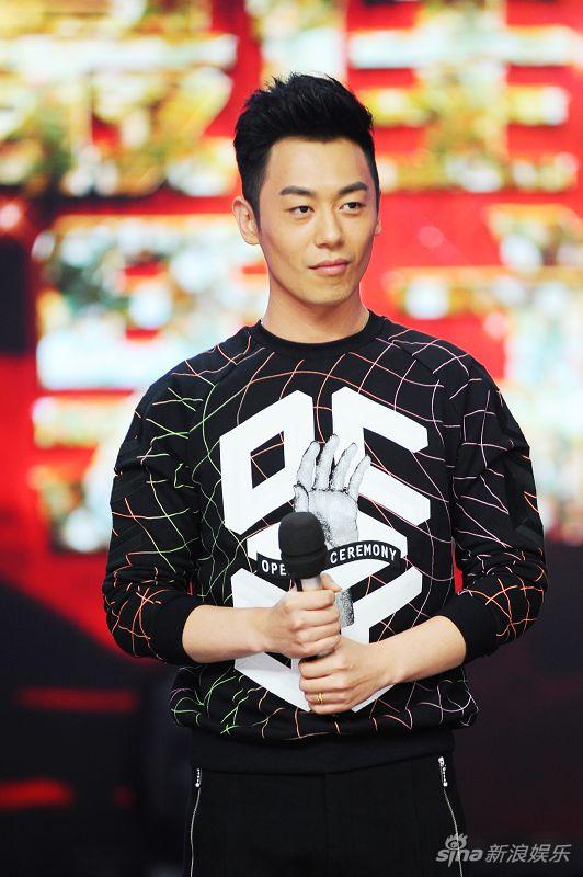 《快本》朱亚文黄轩为谢娜 反目 意外成CP|朱