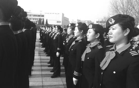 大连地铁即日起招募200名志愿者