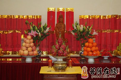 法喜充满 佛光普照