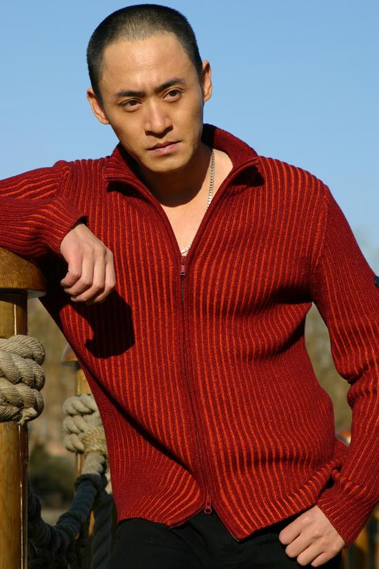 《天将雄师》主演修庆