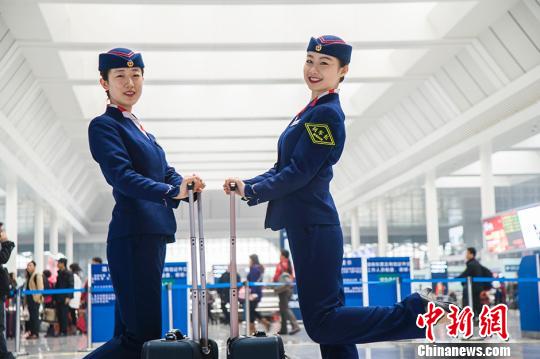 出乘路上的徐阳星。唐一志 摄