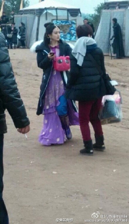 网友曝光赵丽颖剧中造型