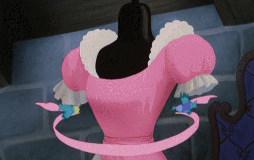 裙子是小老鼠做的，还有小鸟帮忙！