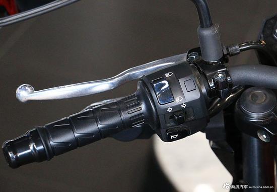 实拍轻量化街行利器川崎Z250SL