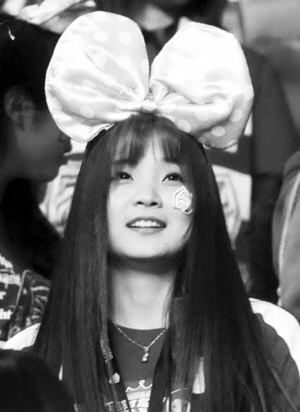 永昌球迷昨嗨翻石家庄 河北最大单幅手绘图亮