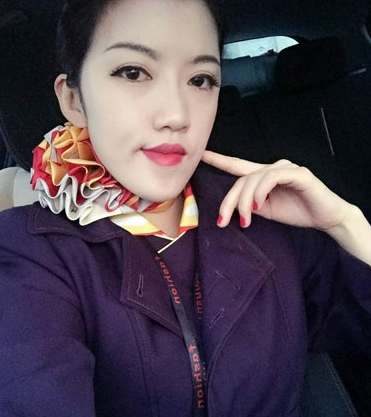 十堰85后美女空姐兼職做微商 月入過(guò)萬(wàn)