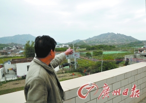 村民所指采石场,距新布村约2000米。