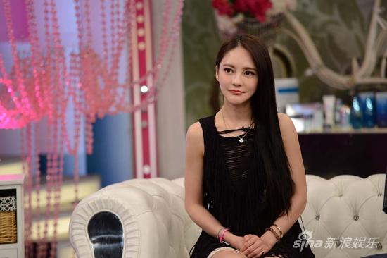 樊蕊自曝近期工作计划 分享护腿秘方