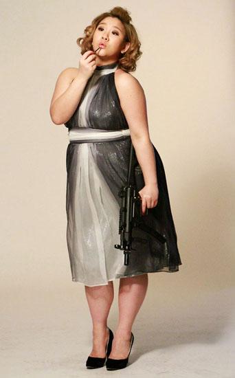 郑欣宜身型依旧胖胖的