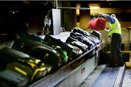 航空公司规定瘦人行李托运可免费引争议