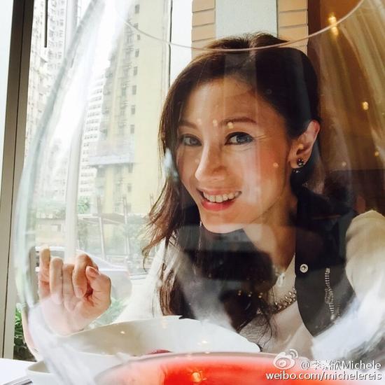 李嘉欣