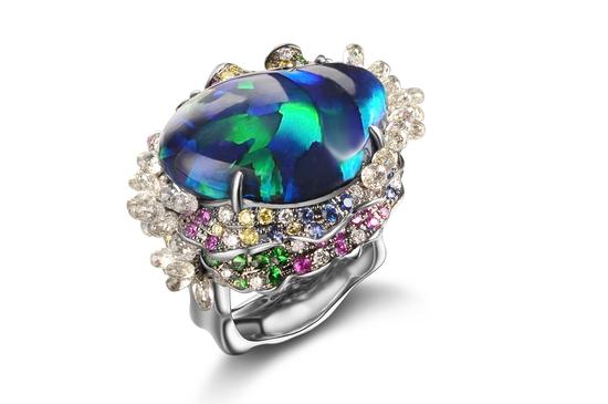 珠宝商聚首春季珠宝展 抢购节好戏上演|珠宝|琥