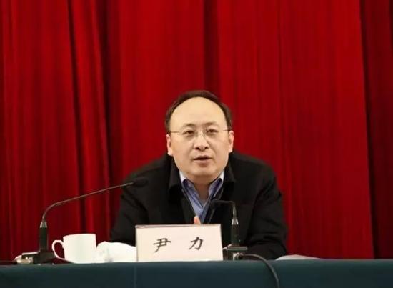 各地 正文 近日,中共中央批准:尹力同志任中共四川省委委员,常委