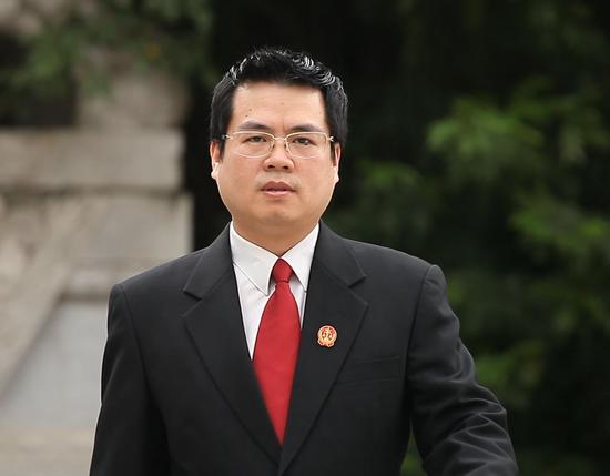 姚俊
