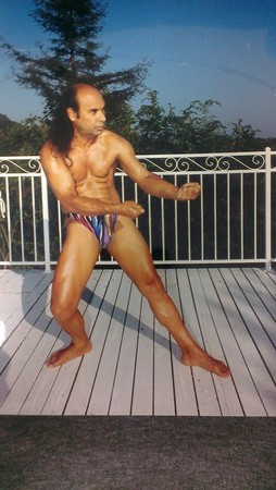 Bikram Choudhury在欧美瑜珈界非常有名,许多名人都是他的学员。