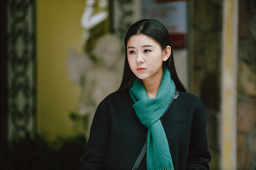 李小萌饰演基层女法官