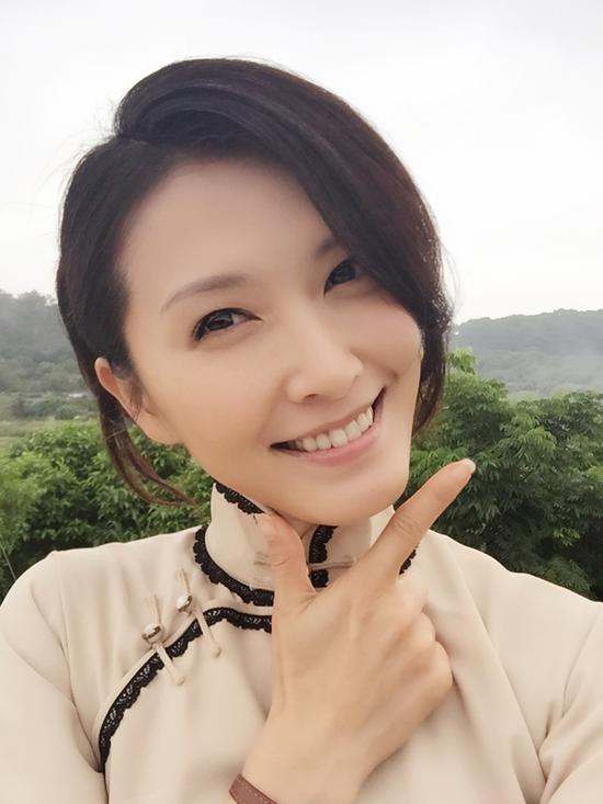 徐洁儿呼吁关注抑郁症