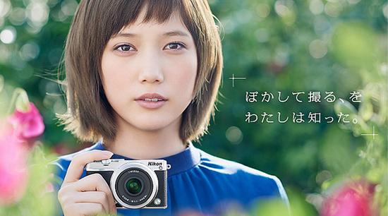 尼康发布J5微单 4K拍摄+复古造型