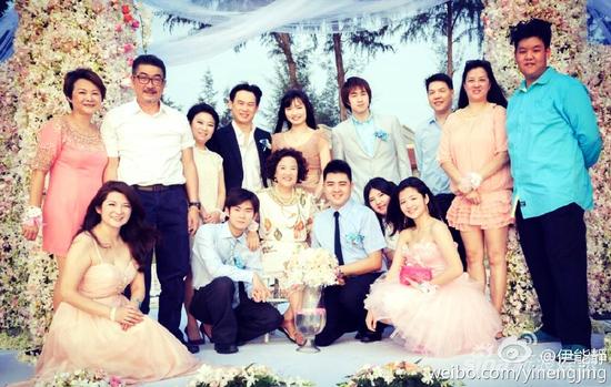 伊能静全家福，妈妈、姐姐、姐夫等家人出镜