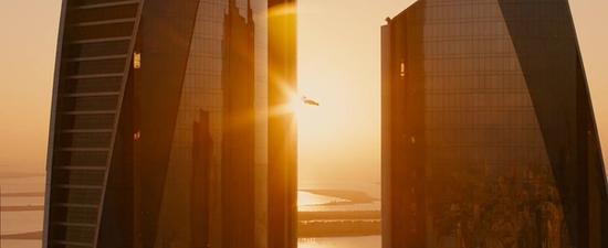 保险柜、坦克、飞机之后的惊世飞跃