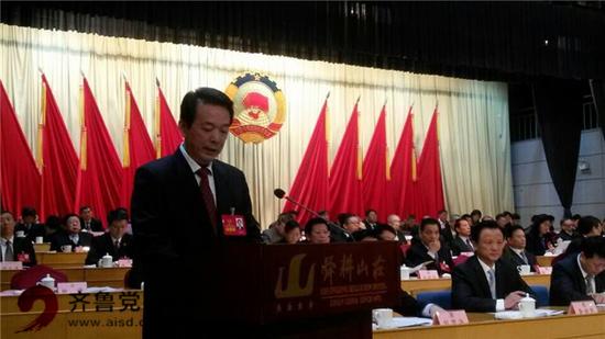 市政协主席殷鲁谦做政协工作报告