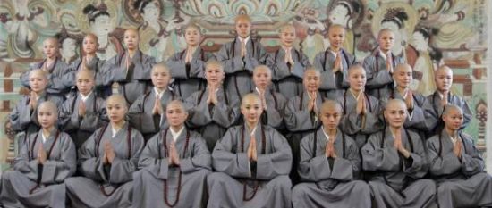 著名雷点：30个妙龄尼姑上阵杀日本鬼子