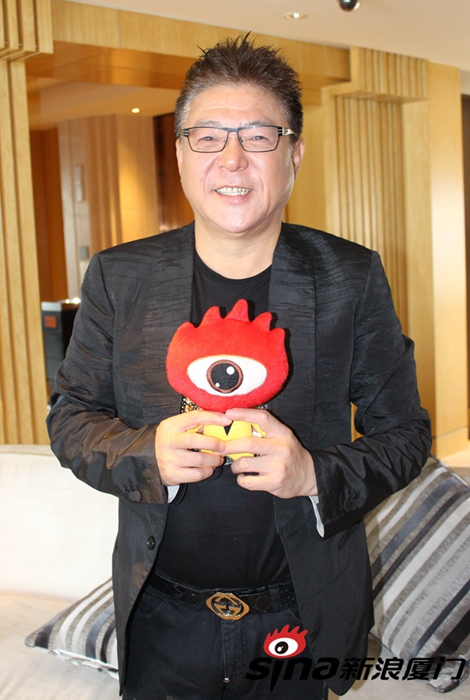 姜育恒宣布下月来厦开个唱。
