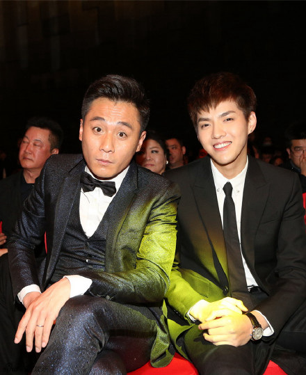 吴亦凡演讲首秀谈梦想 刘烨写段子赞实诚|刘烨