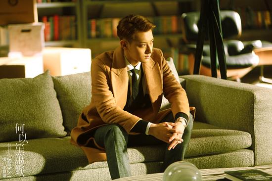 黄子韬惊艳亮相身份成谜