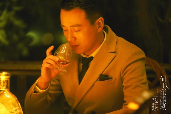 佟大为暖男式总裁柔情以待